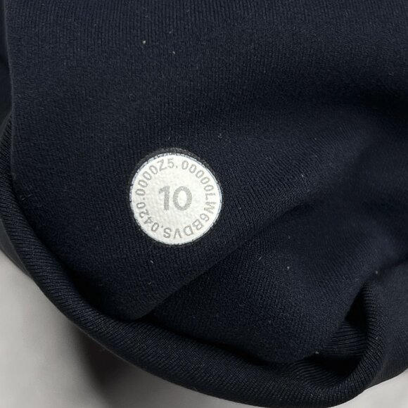 Lululemon Athletica Invigorate High-Rise Crop 23" in Navy Blue Size 10 - NWOT - Picture 8 of 8